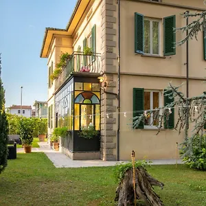 Bed & Breakfast Romantica Wellness & **
